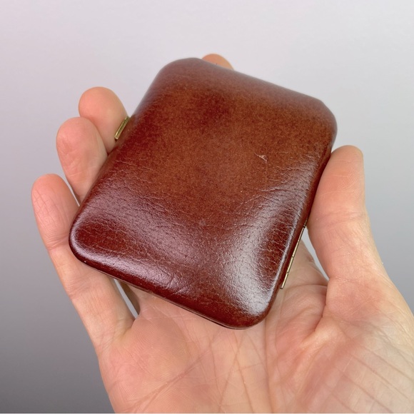 Vintage BUXTON Genuine Leather Key-Tainer - Picture 8 of 16